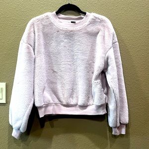 Small velour type sweatshirt